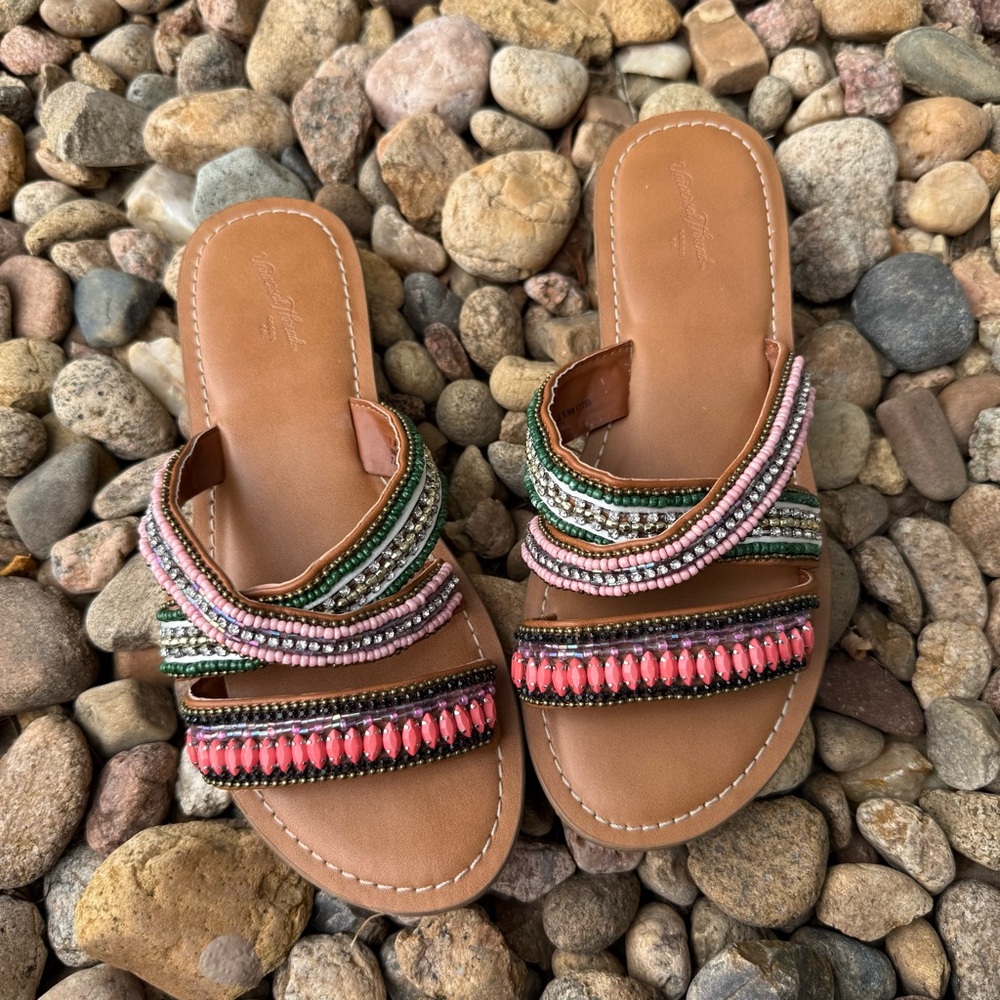Universal Thread Brown Sandals with Multicolor Beads
